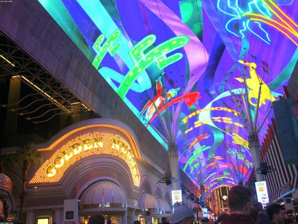 សិល្បៈក្នុងការពិពណ៌នាកាស៊ីណូ